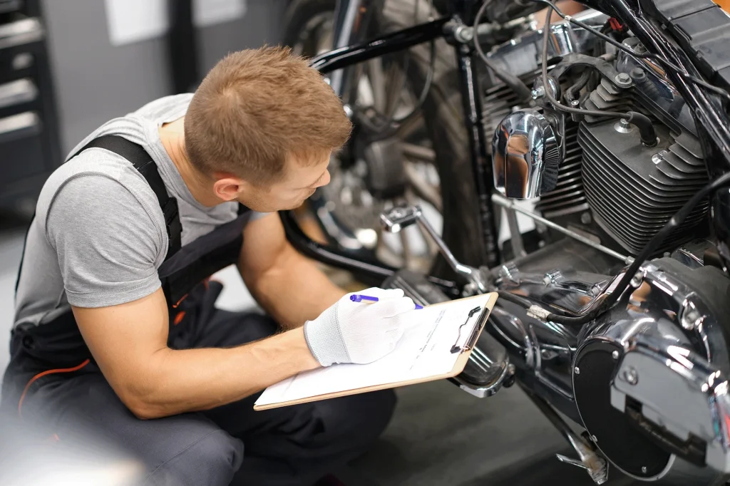 Motorrad Gutachter.